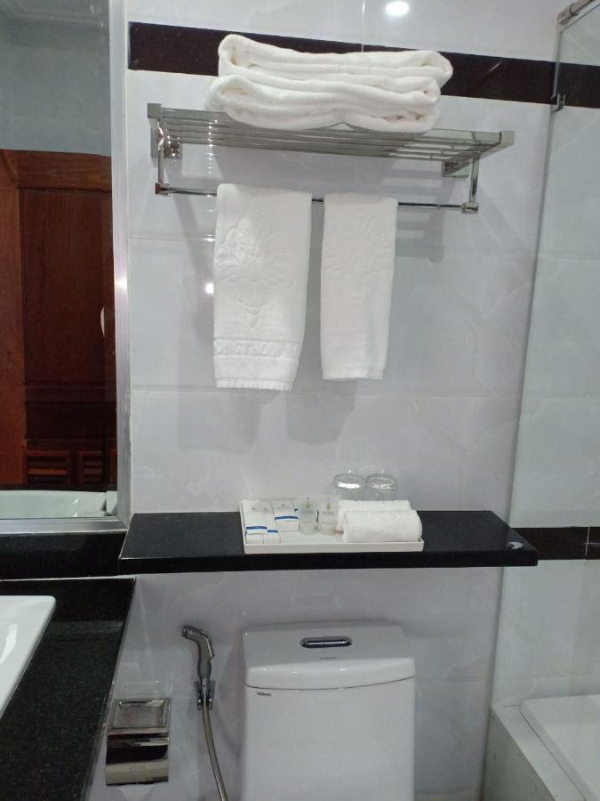 Kampong Thom Royal Hotel Eksteriør bilde